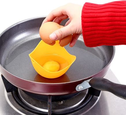 لیوان های شکار تخم مرغ سیلیکونی برای مایکروویو ظرف آشپزی نمونه نمونه رایگان ابزار تخم مرغ